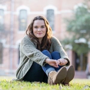 Meet your Posher, Julie
